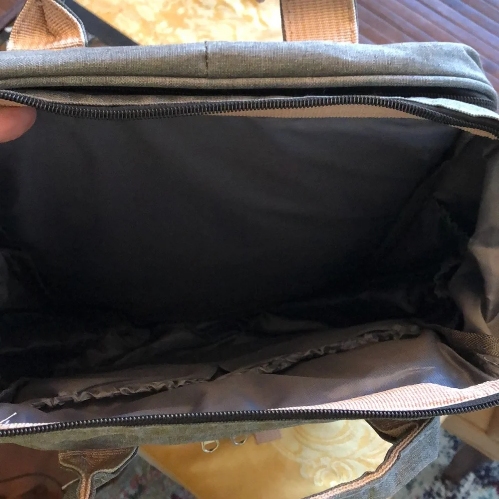 Diaper Bag/Backpack Fashionable in Like New Condition!!